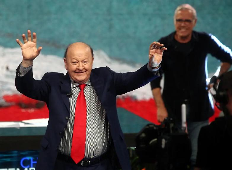 &laquo;Gi&ugrave; le mani da &rsquo;Cipollino&rsquo;&raquo;. Meloni difende Boldi dagli haters