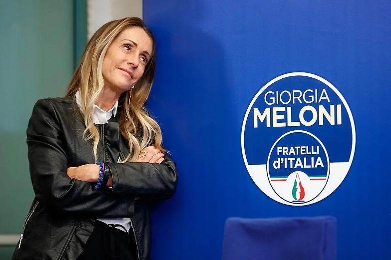 &ldquo;Vogliono indagare Arianna Meloni&rdquo;, FdI fa quadrato. La premier: &ldquo;Schema gi&agrave; visto con Berlusconi&rdquo;