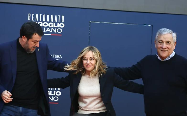 Meloni-Salvini, appuntamento in masseria. &ldquo;Il 30 agosto vertice con Tajani&rdquo;