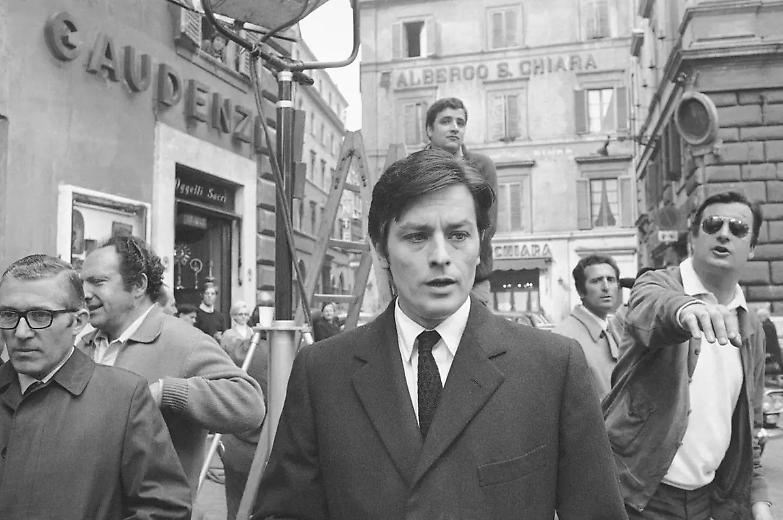 Talento, fascino e tormento. Addio Alain Delon