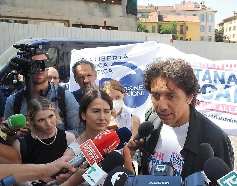 Centodue diffide alle Asl dell&rsquo;associazione Luca Coscioni