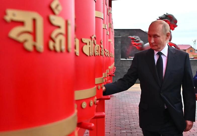 Putin arriva in Mongolia. Kiev: &laquo;Arrestatelo&raquo;