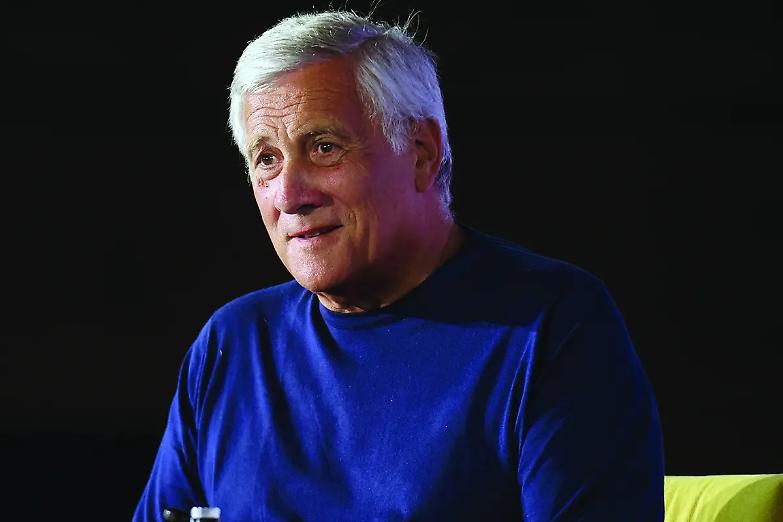 Ius scholae, Tajani temporeggia: &laquo;Avvieremo uno studio sul tema&raquo;