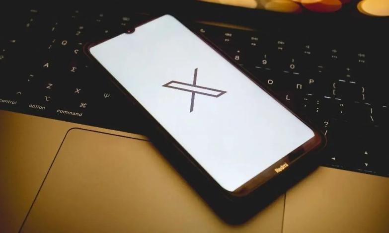 Corte Suprema del Brasile nella bufera per la sospensione di X, il ruolo del giudice Alexandre de Moraes