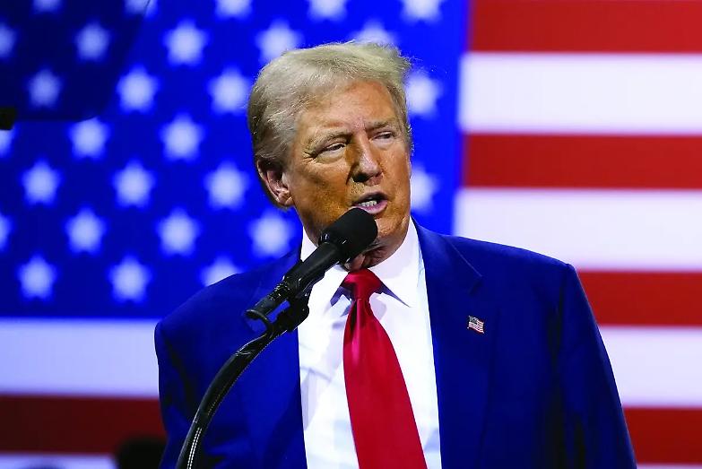 Attentato a Donald Trump durante una partita di golf, le reazioni dei leader mondiali