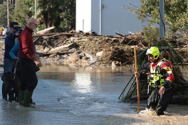 Alluvioni, il governo stanzia 24 milioni ma &egrave; polemica sull&rsquo;obbligo di polizza casa