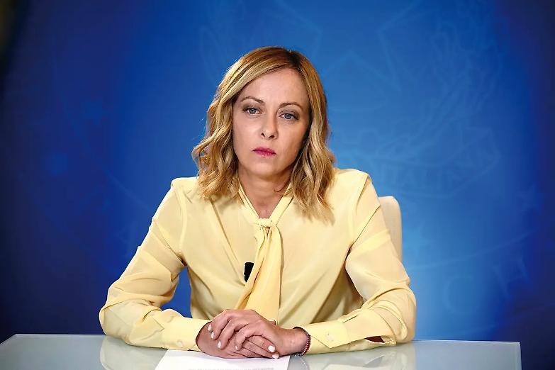 Meloni &ldquo;marca&rdquo; Salvini sui migranti: varato il Dl flussi