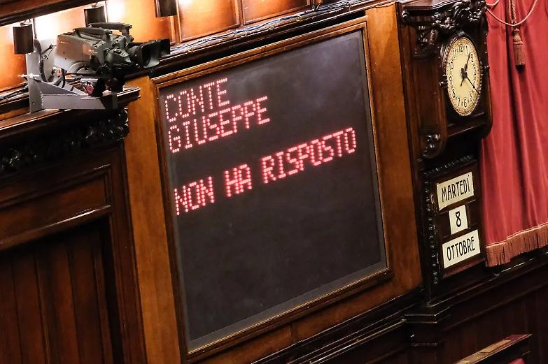 Consulta, nuova fumata nera: le opposizioni non votano. Botta e risposta Pd-FdI