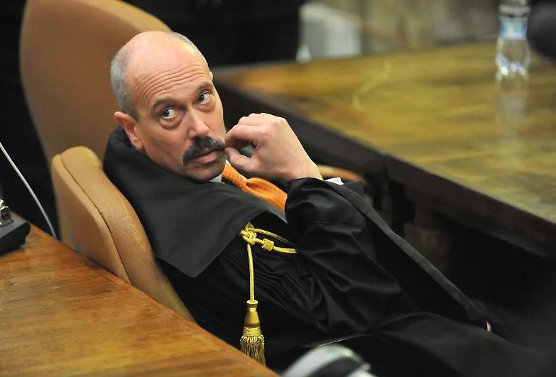 De Pasquale, Spadaro e il vizietto dei pm di scordare le prove a discarico...