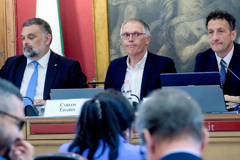 Stellantis, Tavares sotto torchio in audizione: opposizioni all&rsquo;attacco
