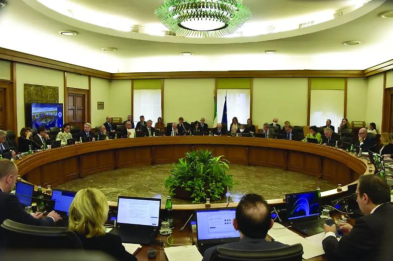 Csm, scontro aperto sugli incarichi. Unicost, Md e indipendenti favorevoli ai punteggi