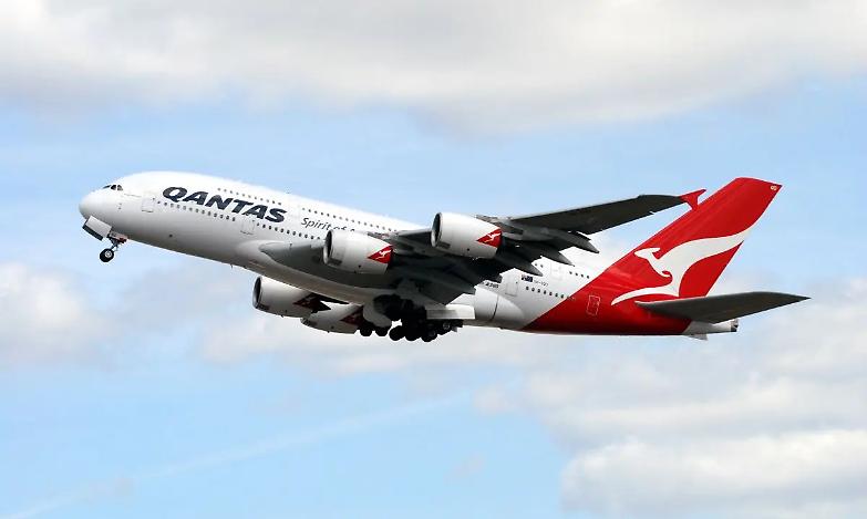 Licenziamenti illegittimi, la compagnia aerea Qantas condannata a risarcire 1700 lavoratori