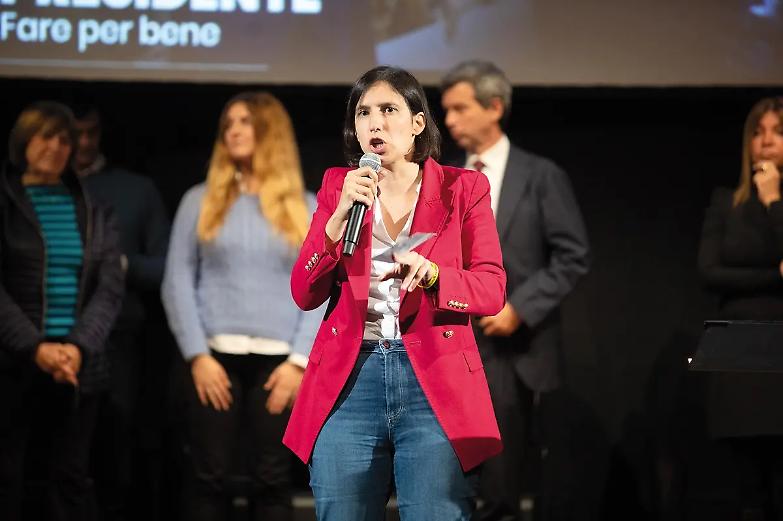 Paradosso Nazareno. Ora il Pd di Schlein convince ma non vince