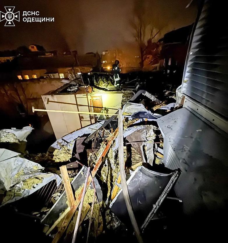 Kiev: massiccio attacco russo sui civili. La Polonia fa decollare i caccia