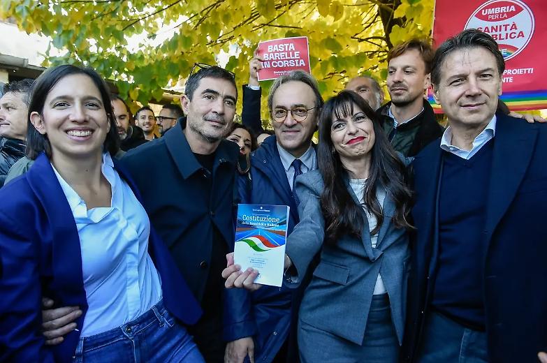 Vittoria del centrosinistra in Emilia-Romagna e Umbria. Schlein esulta, Meloni si congratula