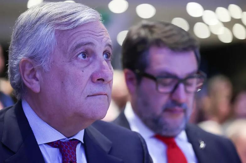 Tajani a Salvini: &laquo;La politica estera la decidono premier e ministro degli Esteri&raquo;