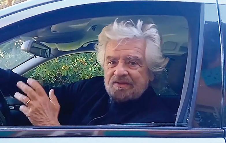 Grillo annuncia la morte del M5S, Conte tira dritto