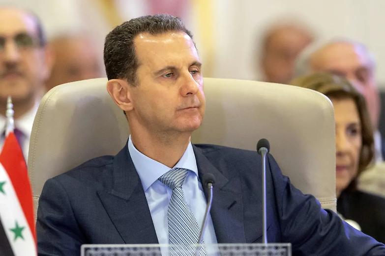 La Siria &egrave; nel caos i ribelli anti-Assad puntano Damasco
