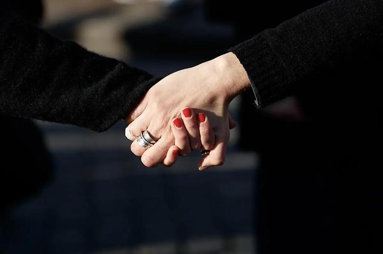 &ldquo;Sorella io ti credo&rdquo;: se uno slogan fa saltare lo Stato di diritto