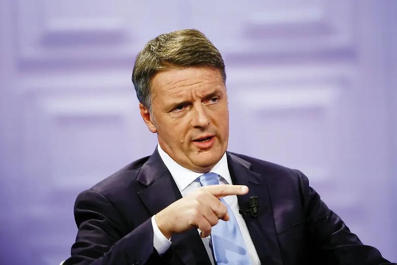 Manovra, FI media sulla norma anti- Renzi. Ma l&rsquo;ex premier insiste: &laquo;Qui come in Urss&raquo;