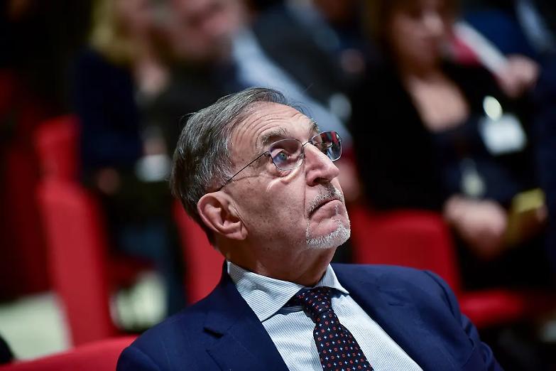 Ddl sicurezza, il no del Consiglio d&rsquo;Europa: &laquo;Calpestati i diritti umani&raquo;. Ira di La Russa