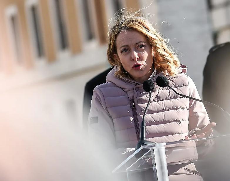 Meloni adesso rilancia: &laquo;Sui centri in Albania consenso anche in Ue&raquo;