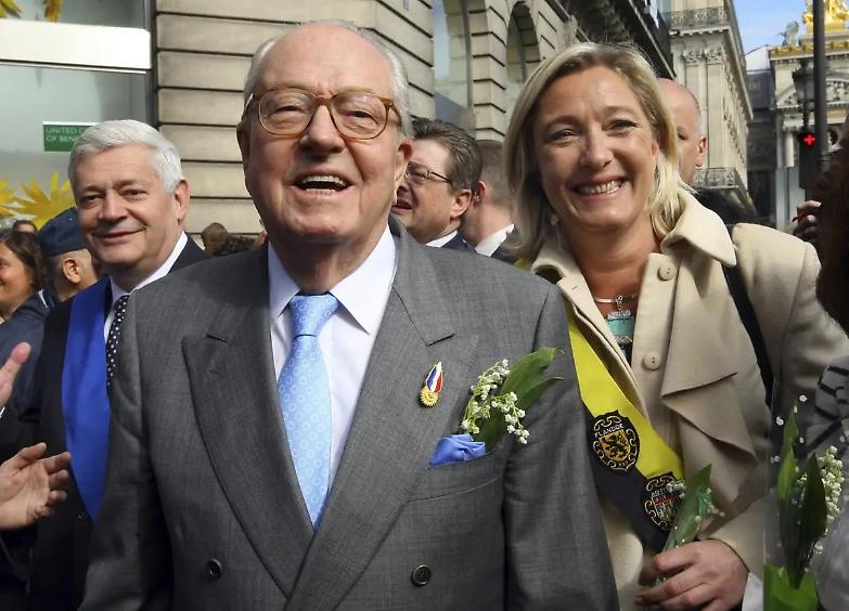 Addio a Le Pen, &ldquo;l&rsquo;uomo nero&rdquo; che dal nulla ha inventato l&rsquo;estrema destra