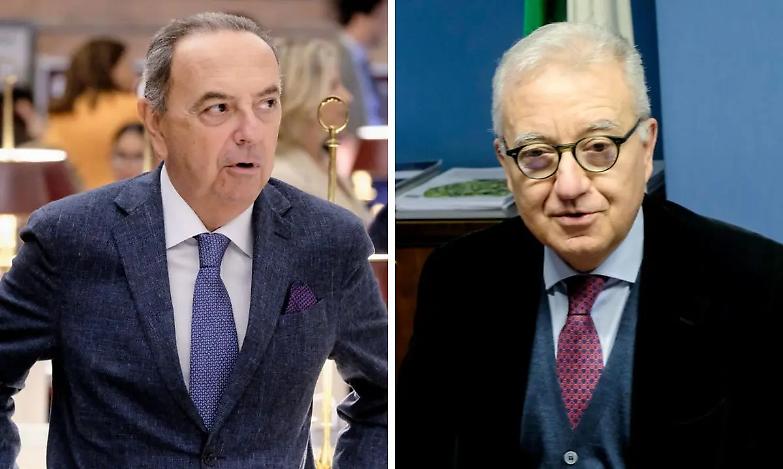 Lo scontro tra Lo Voi e Mantovano sull'uso dei voli di Stato