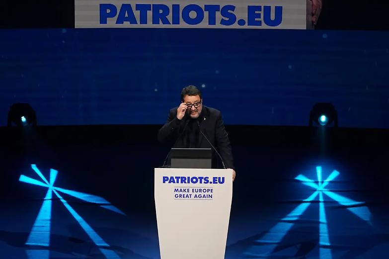 Raduno sovranista a Madrid, Salvini: &laquo;Gender e Burqa non sono Europa&raquo;