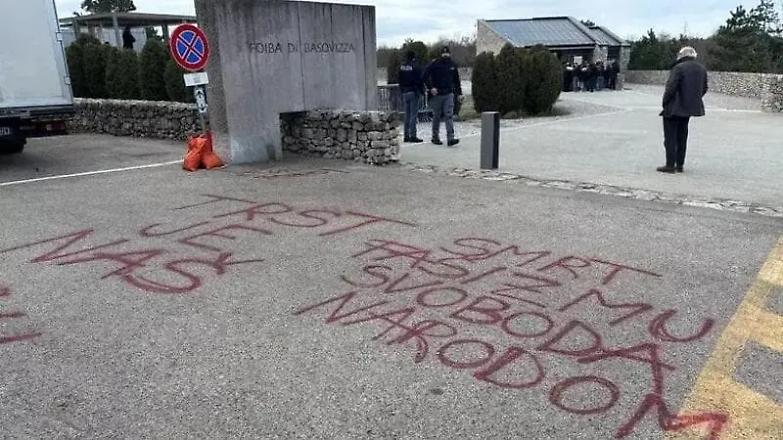 Vandalizzata la foiba di Basovizza, condanna bipartisan dalla politica