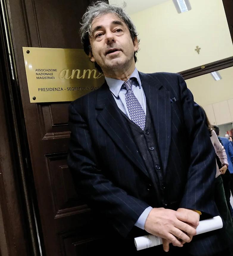 Cos&igrave; su Lo Voi e Almasri l&rsquo;Anm ha chiarito che &egrave; &ldquo;di parte&rdquo;