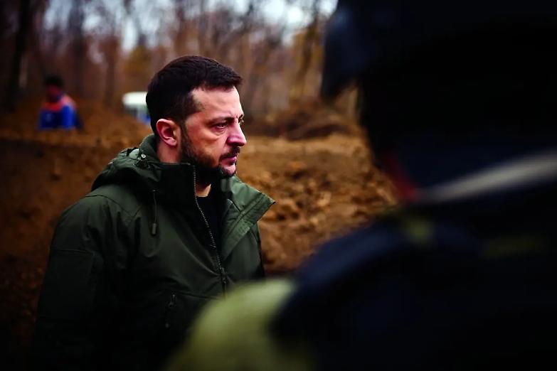 Zelensky avverte l&rsquo;Europa: &laquo;Nessuna pace senza l&rsquo;Ucraina&raquo;. Ipotesi summit a Parigi