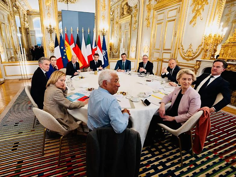 A Parigi il vertice degli &ldquo;Undici&rdquo;. Meloni: &laquo;No a truppe in Ucraina&raquo;