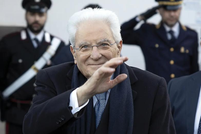 Mattarella: &laquo;Diritto internazionale calpestato da Mosca&raquo;