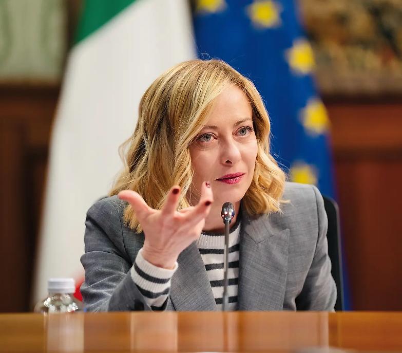 Il rebus riarmo-pace per Meloni ora si sposta da Strasburgo a Roma