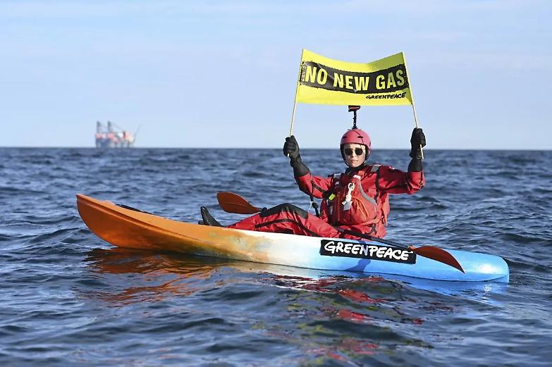 Usa, il tribunale fa a pezzi Greenpeace: dovr&agrave; pagare 660 milioni a Energy Transfer