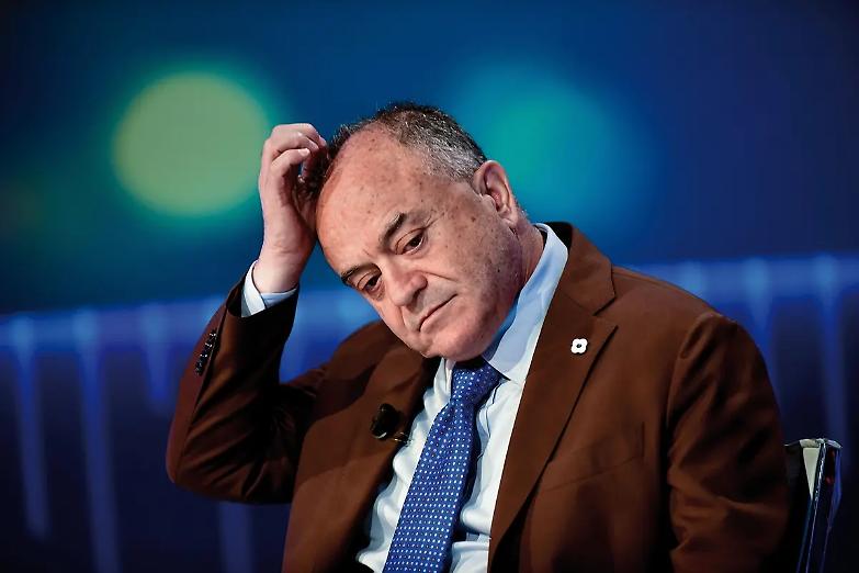 Possibile che nessun giornalista chieda conto a Gratteri dei morti ammazzati a Napoli?