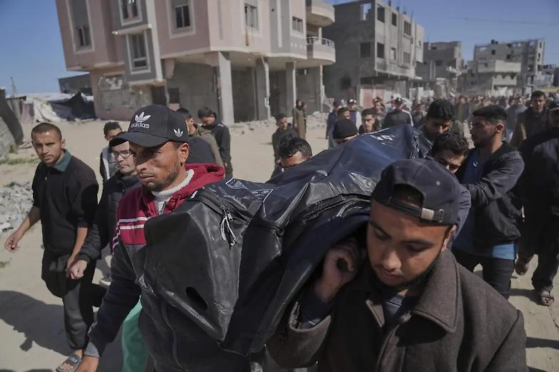 Israele intensifica gli attacchi su Gaza e Cisgiordania: almeno 25 morti