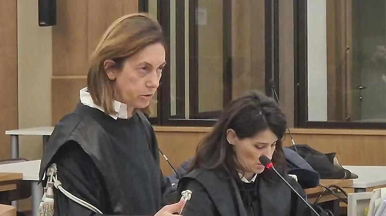 Processo Bibbiano, lei 13 anni, lui 27. La pm: rapporto consensuale