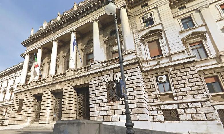 Suicidio assistito, il Tribunale di Trieste rigetta la richiesta di una donna malata di sclerosi multipla