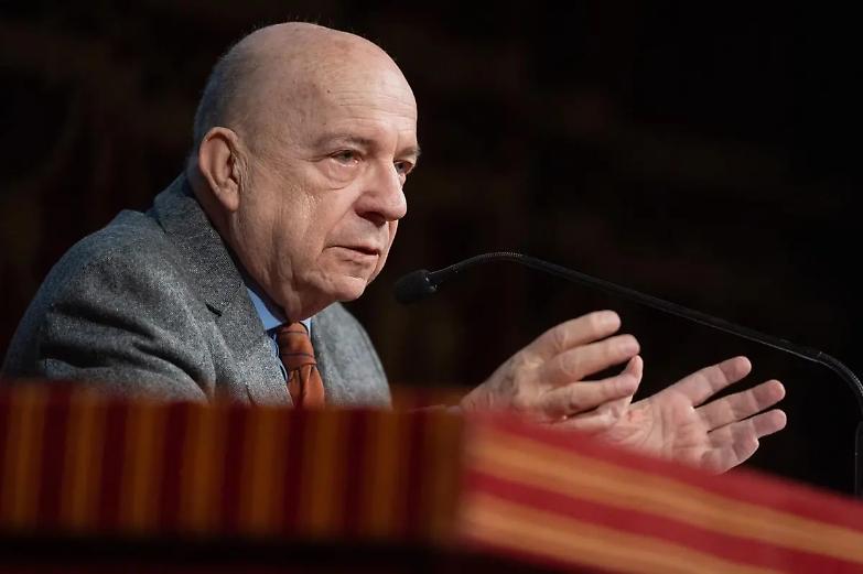 Zagrebelsky: &laquo;Il riarmo della Germania mi fa paura. Meglio una pace ingiusta che una guerra giusta che distrugge l&rsquo;umanit&agrave;&raquo;