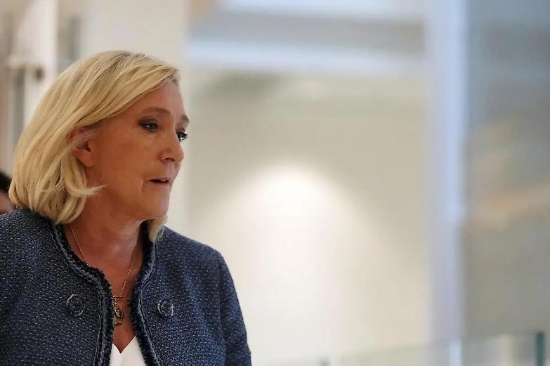 Le Pen dichiarata ineleggibile per 5 anni. Bardella: &ldquo;Democrazia giustiziata&rdquo;. Mosca protesta