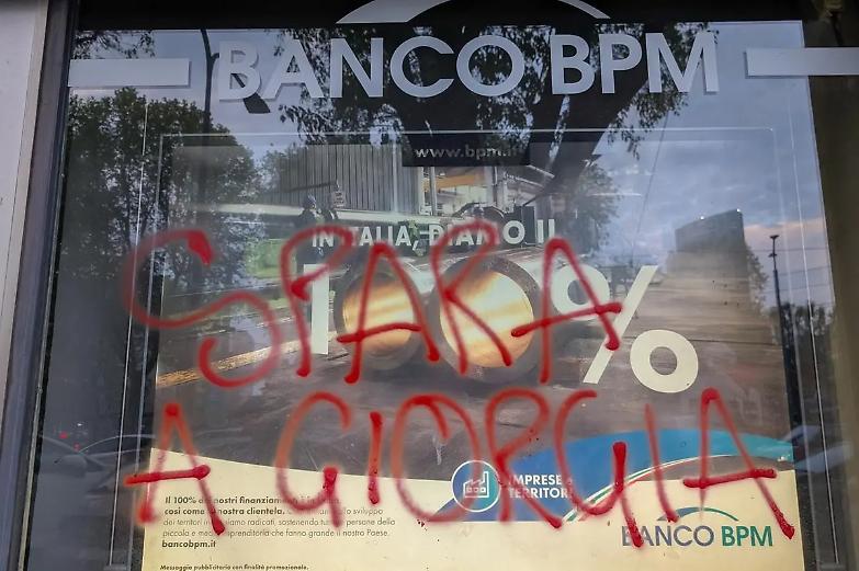 Scontri al corteo pro-Pal a Milano, minacce di morte a Meloni