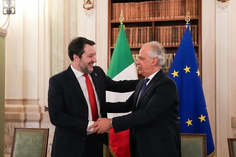 Piantedosi-Salvini, il derby della sicurezza