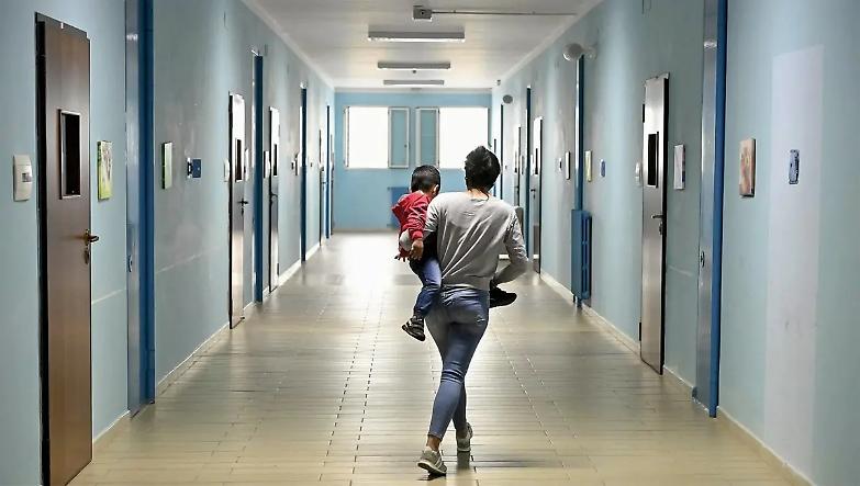 Detenute madri, rivolte passive: ecco la stretta sul carcere