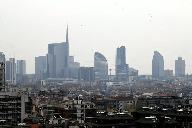 Milano, Associazione Ncc Italia: &laquo;Condannare le aggressioni agli operatori da parte dei tassisti&raquo;