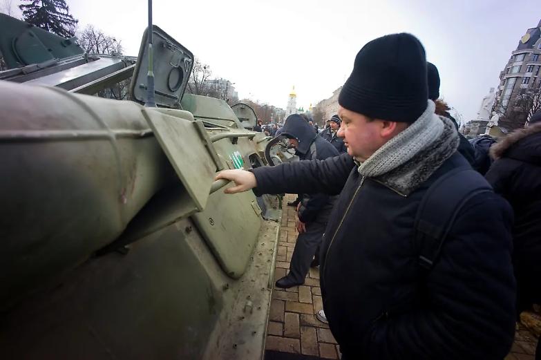 Ucraina, l&rsquo;ex presidente Yanukovych (ora in Russia) condannato a 15 anni di carcere