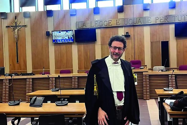 &laquo;Lucarelli giudica ma non vuole essere giudicata&raquo;. Parola di Luca Bauccio, difensore di Claudio Foti