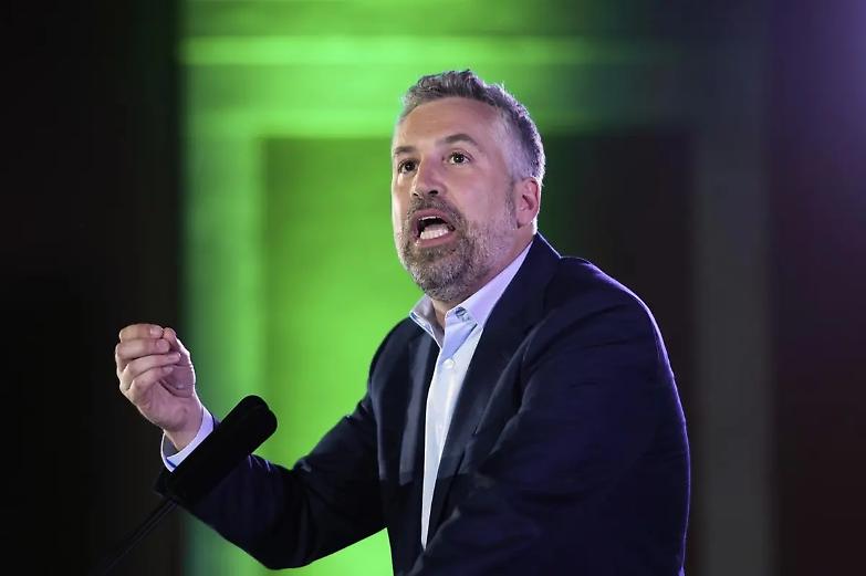 Portogallo, l&rsquo;Alleanza Democratica vince le elezioni ma non ha la maggioranza. Crolla il Partito Socialista, vola Chega