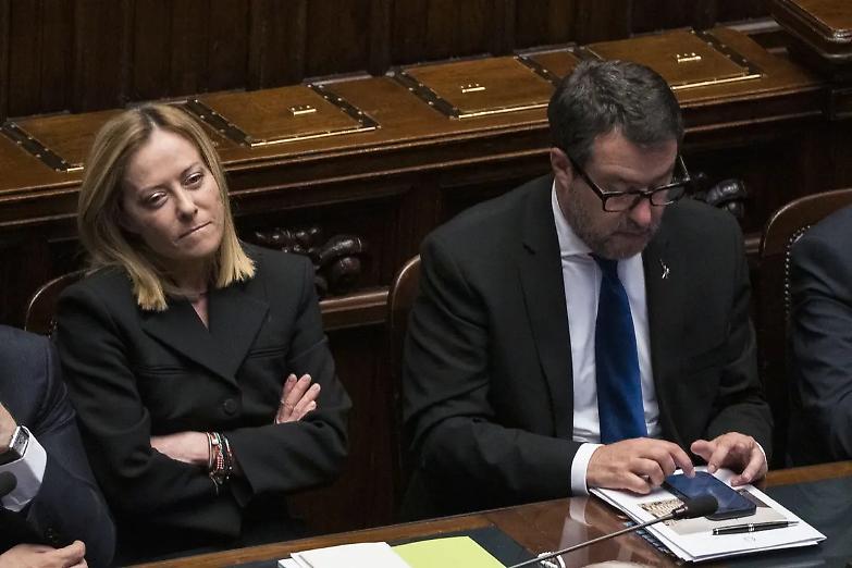 Terzo mandato, lo scontro Lega-FdI spacca il governo